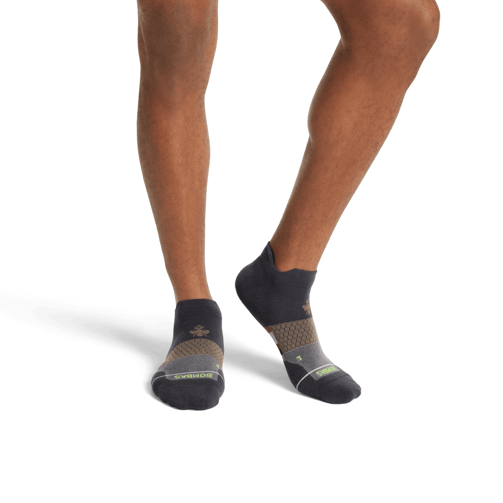 official-bombas::8066-charcoal-adult-male-2-transparent.png