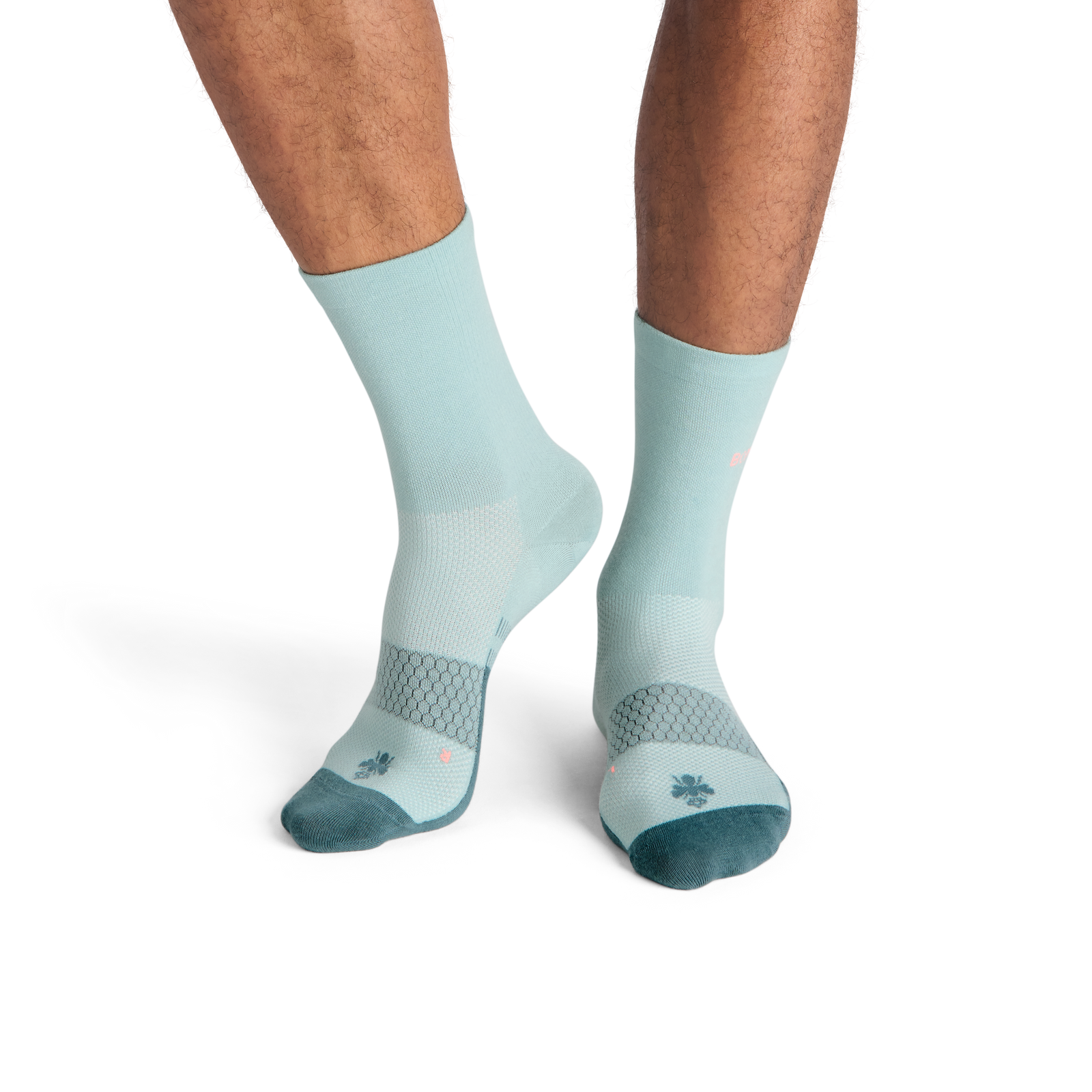 official-bombas::8579-mistysky-adult-male-2-transparent.png