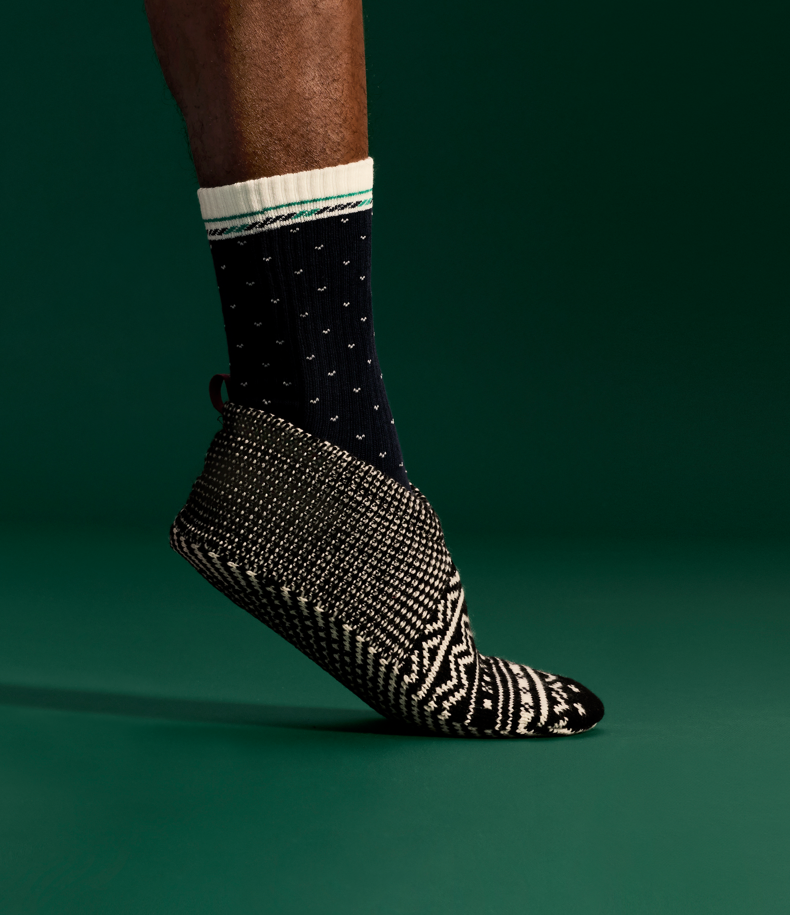 Adult Gripper Slipper - Black Soft White [LIFESTYLE] [9680]