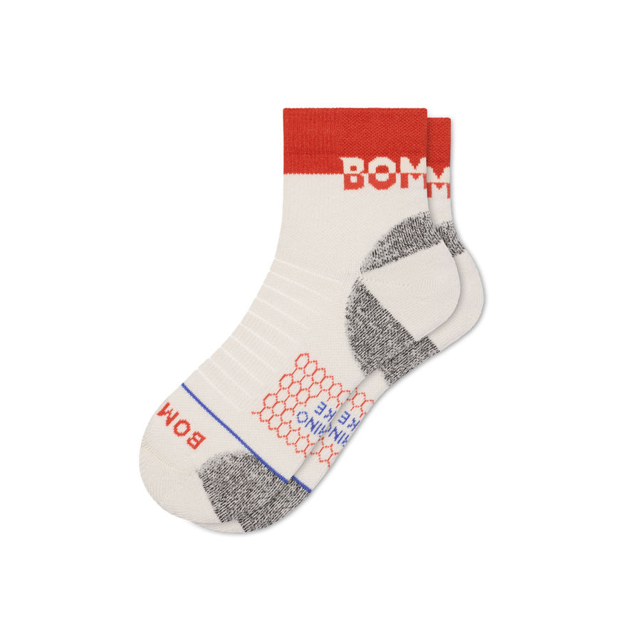 Women's Merino Wool Blend Hiking Quarter Socks - Modern Office Step