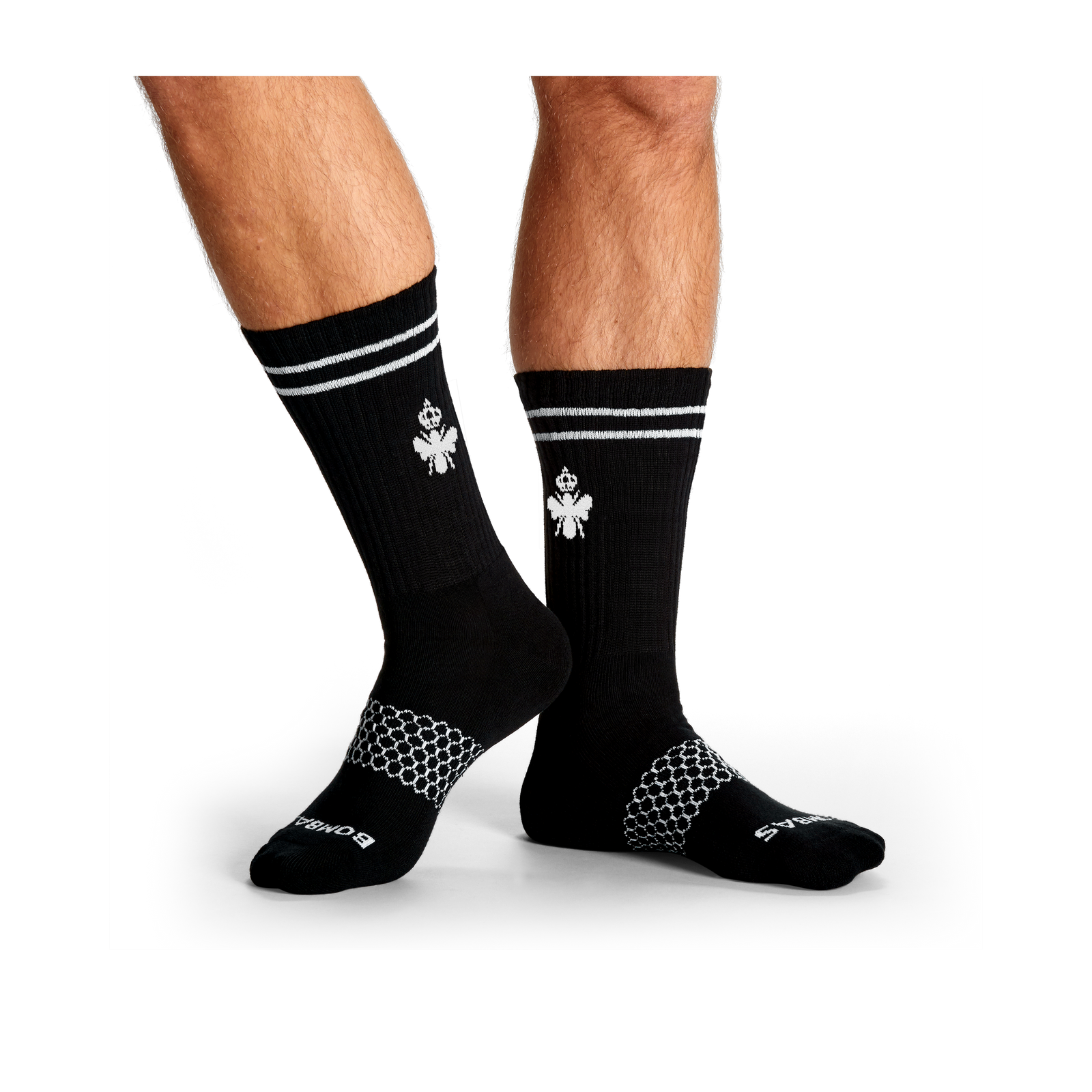 official-bombas::black-onmodel-1-transparent.png