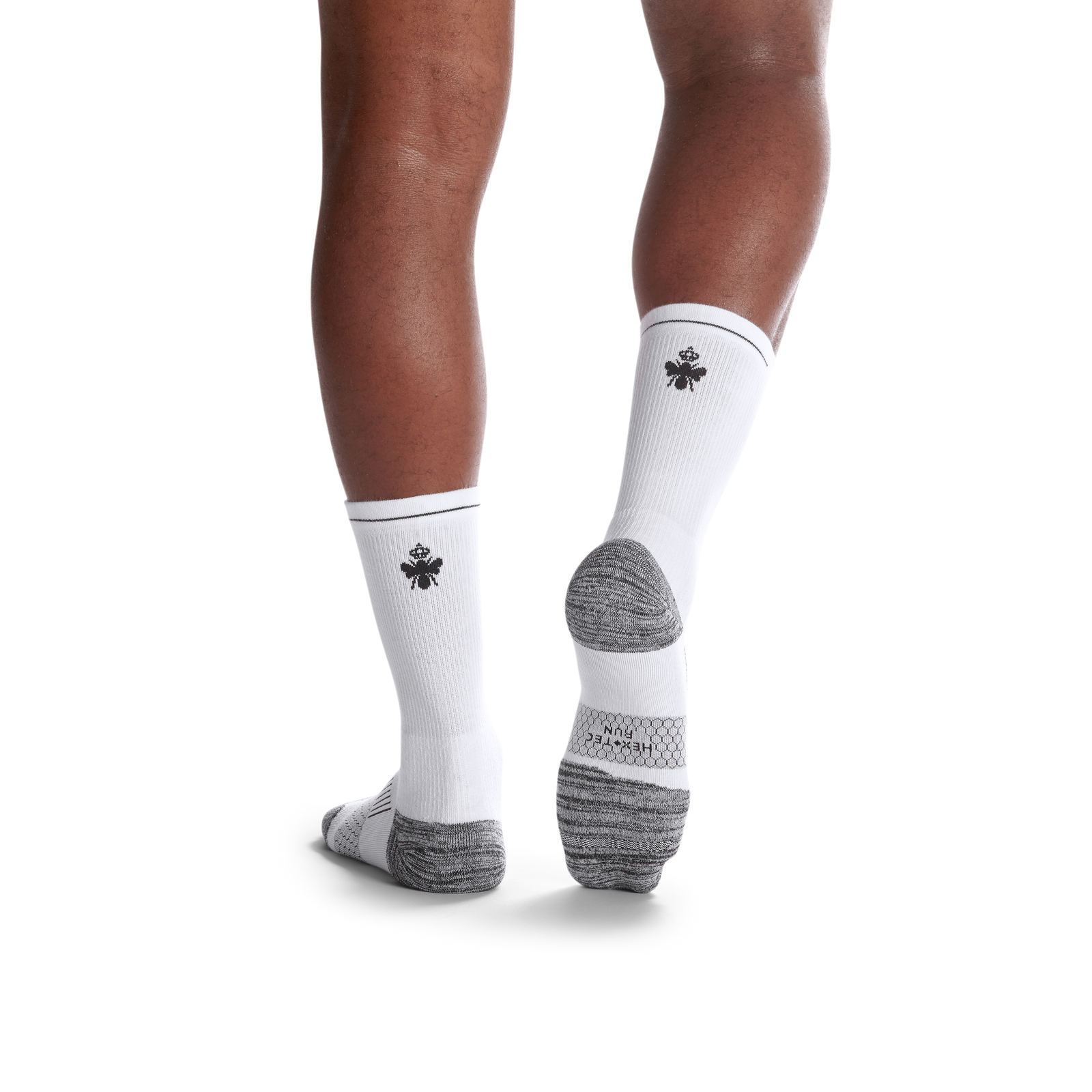 official-bombas::white-with-bee-onmodel-3-transparent.png